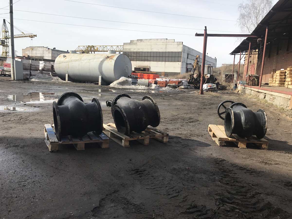 Специалисты ООО "НПО "Спецнефтемаш" произвели очередную отгрузку задвижек серии 30ч906бр